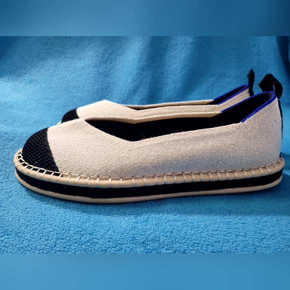 Rothys The Espadrille Boardwalk Womens Flats beige /Black Size 7 - Picture 9 of 12